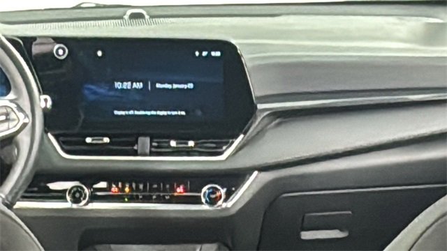 Used 2025 Chevrolet Equinox LT image 16