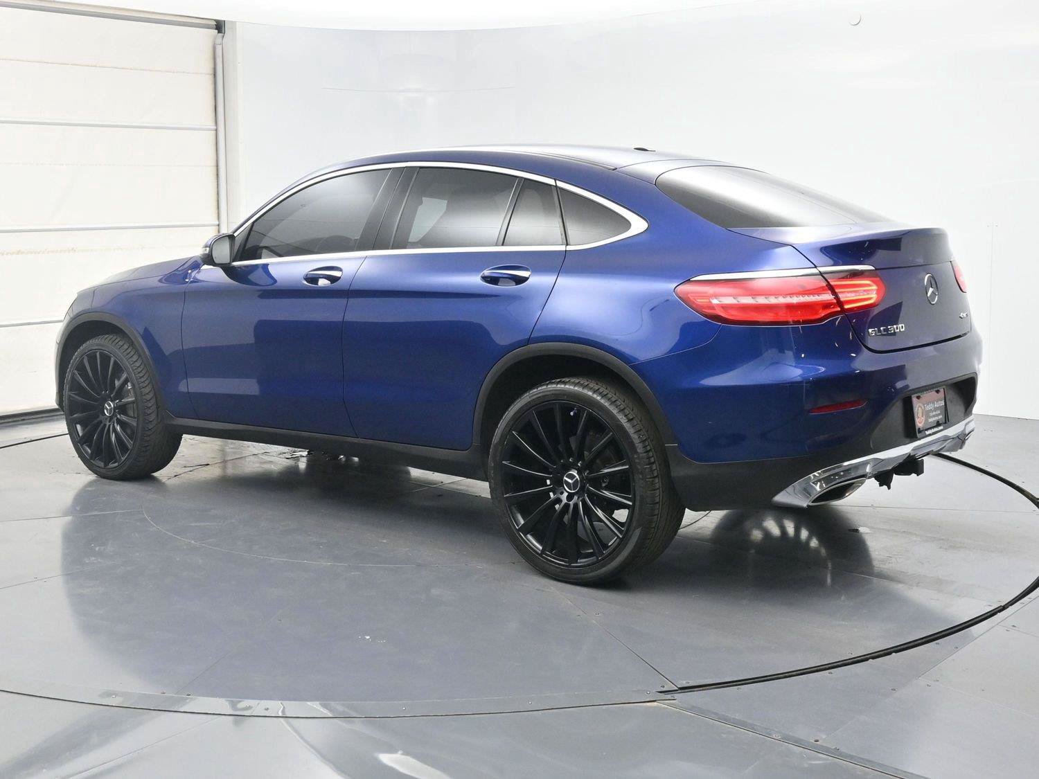 Used 2018 Mercedes-Benz GLC 300 4MATIC Coupe image 3