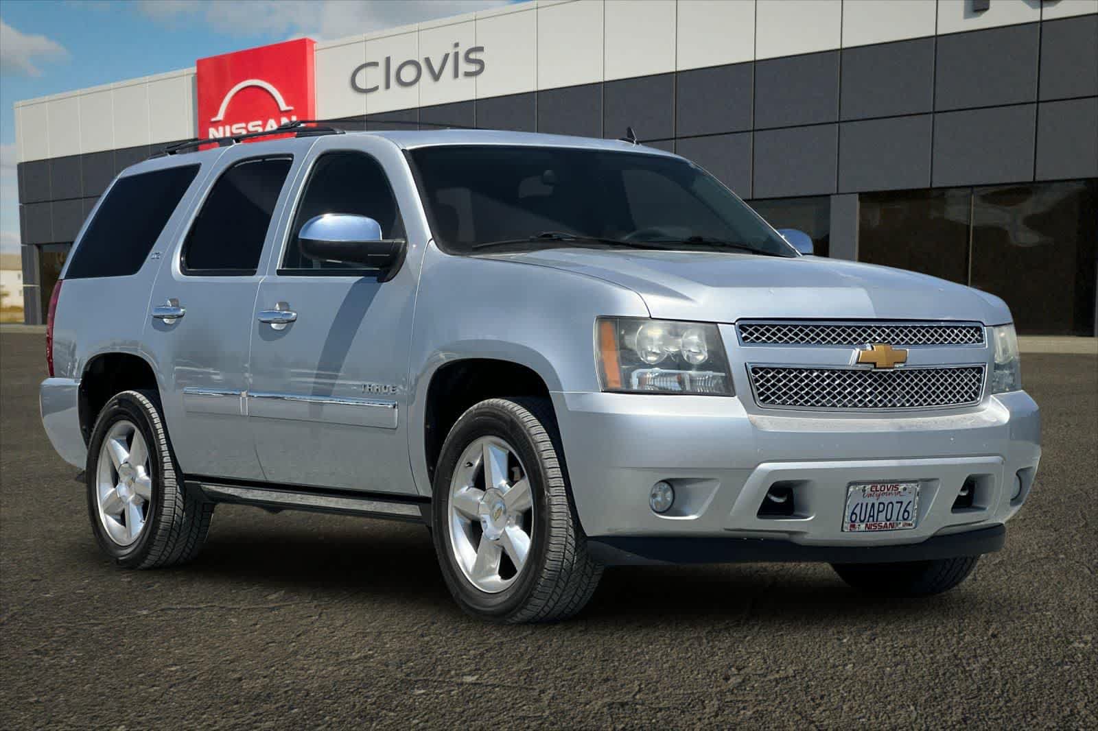 Used 2012 Chevrolet Tahoe LTZ AWD/4WD image 10