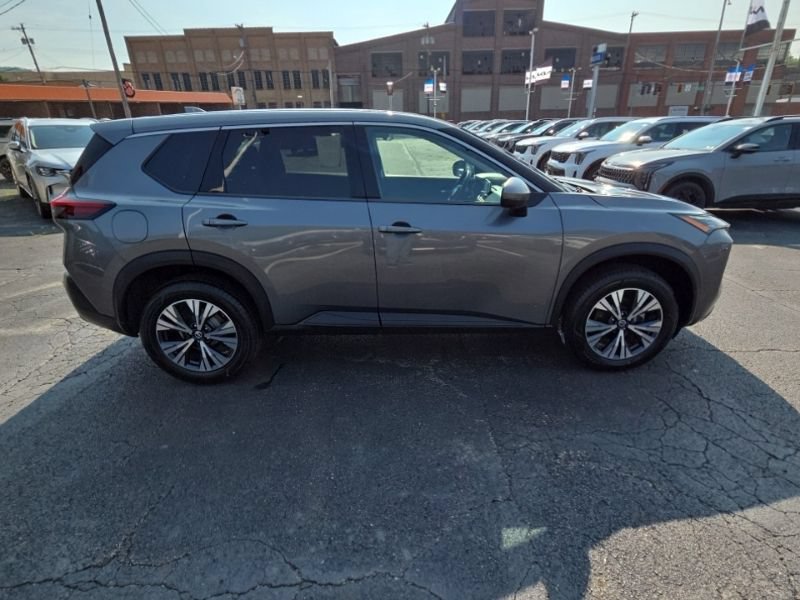 Used 2021 Nissan Rogue SV AWD/4WD image 8