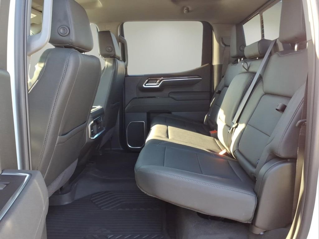 New 2026 Chevrolet Silverado 1500 LTZ AWD/4WD image 7