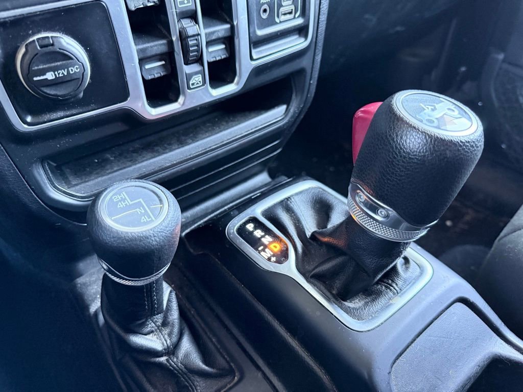 Used 2018 Jeep Wrangler Unlimited Sport S image 22