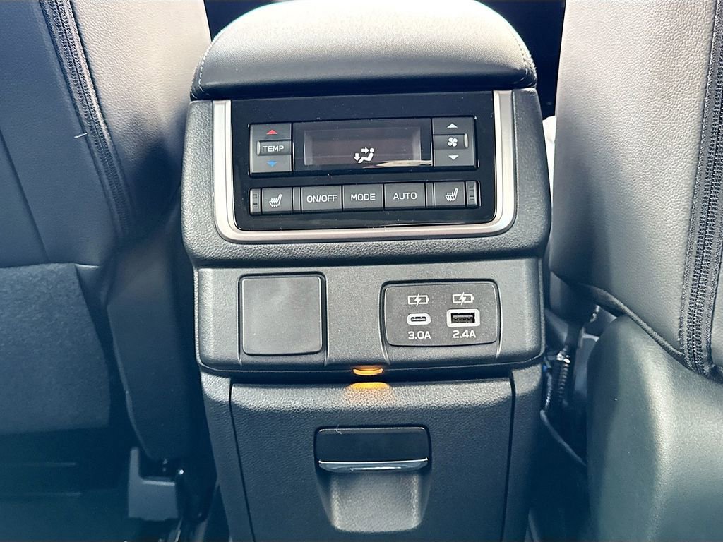 New 2026 Subaru Ascent Limited AWD/4WD image 31