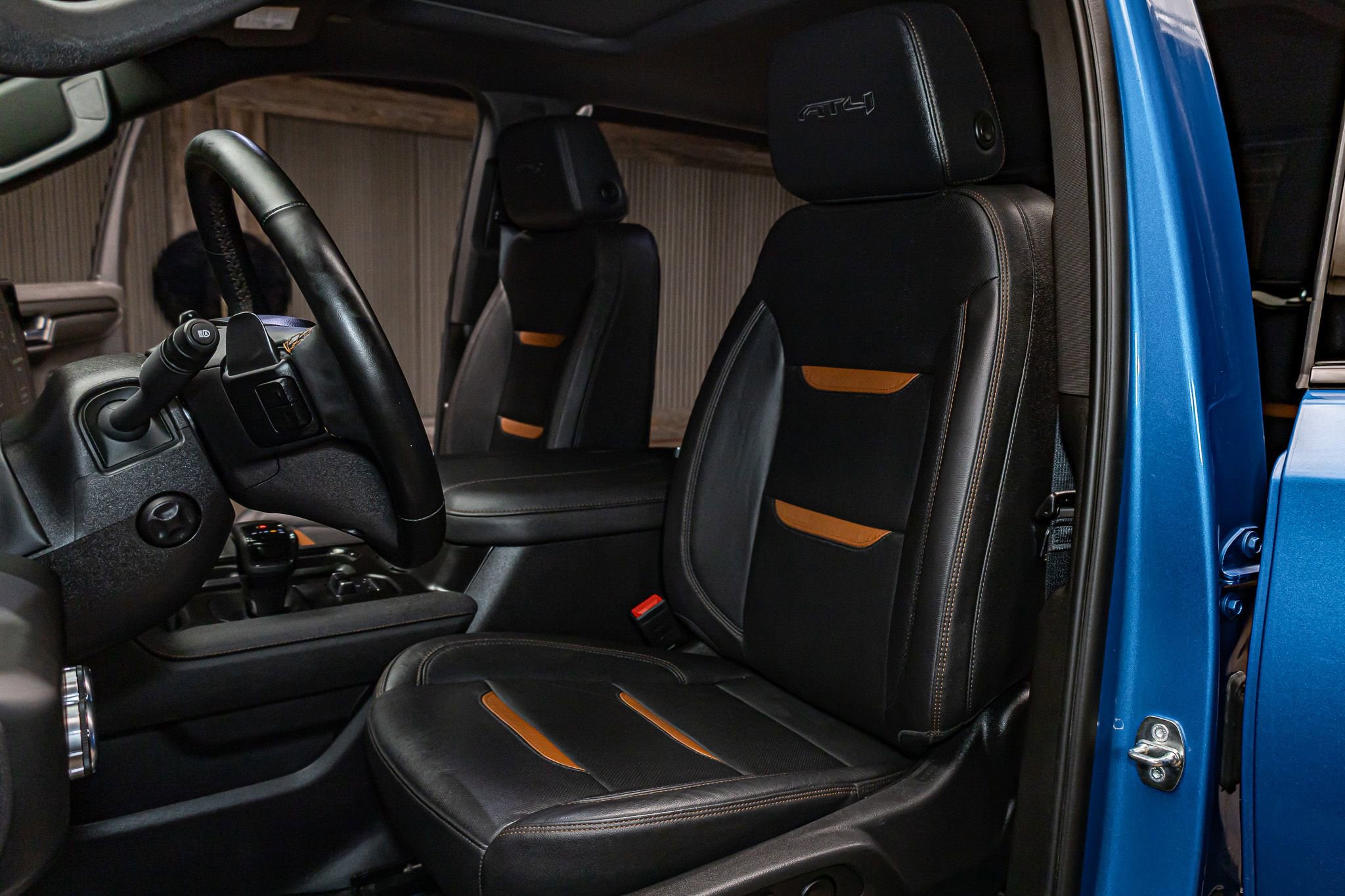 Used 2024 GMC Sierra 1500 AT4 w/ Technology Package image 19