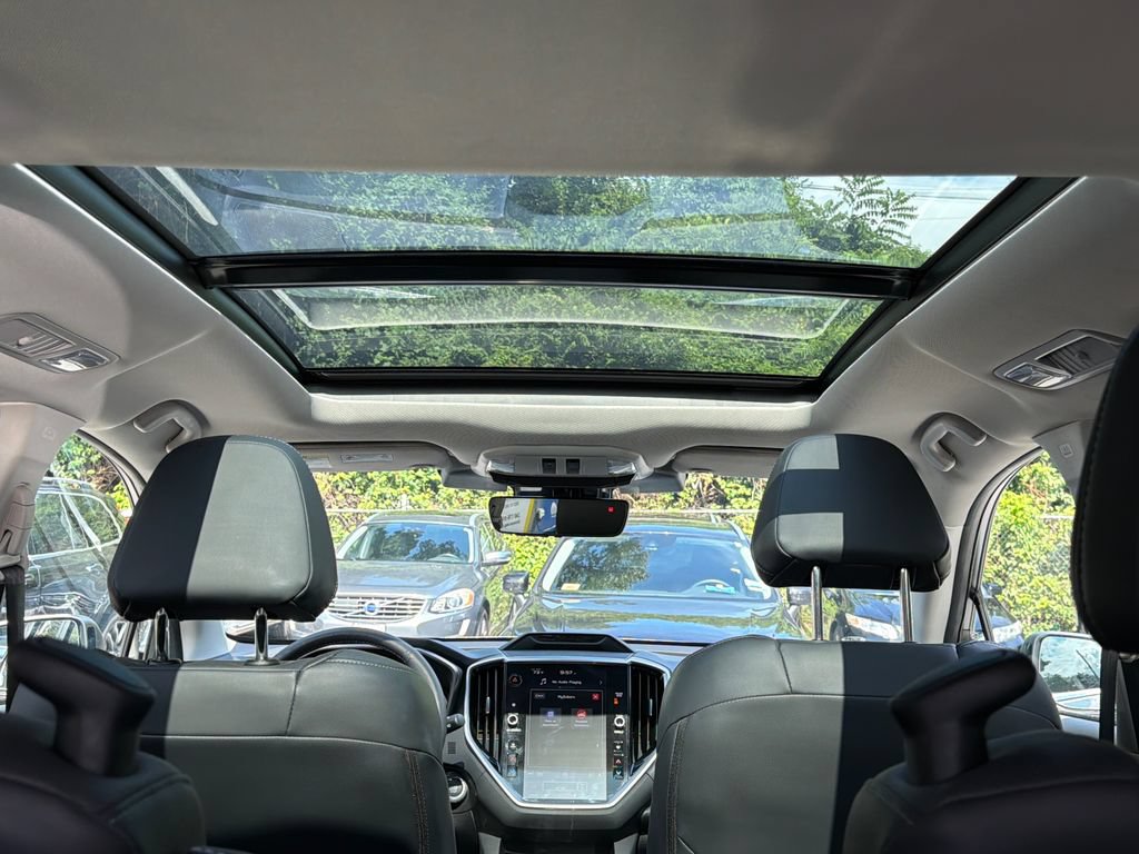 Used 2023 Subaru Ascent Limited w/ Technology Package AWD/4WD image 9