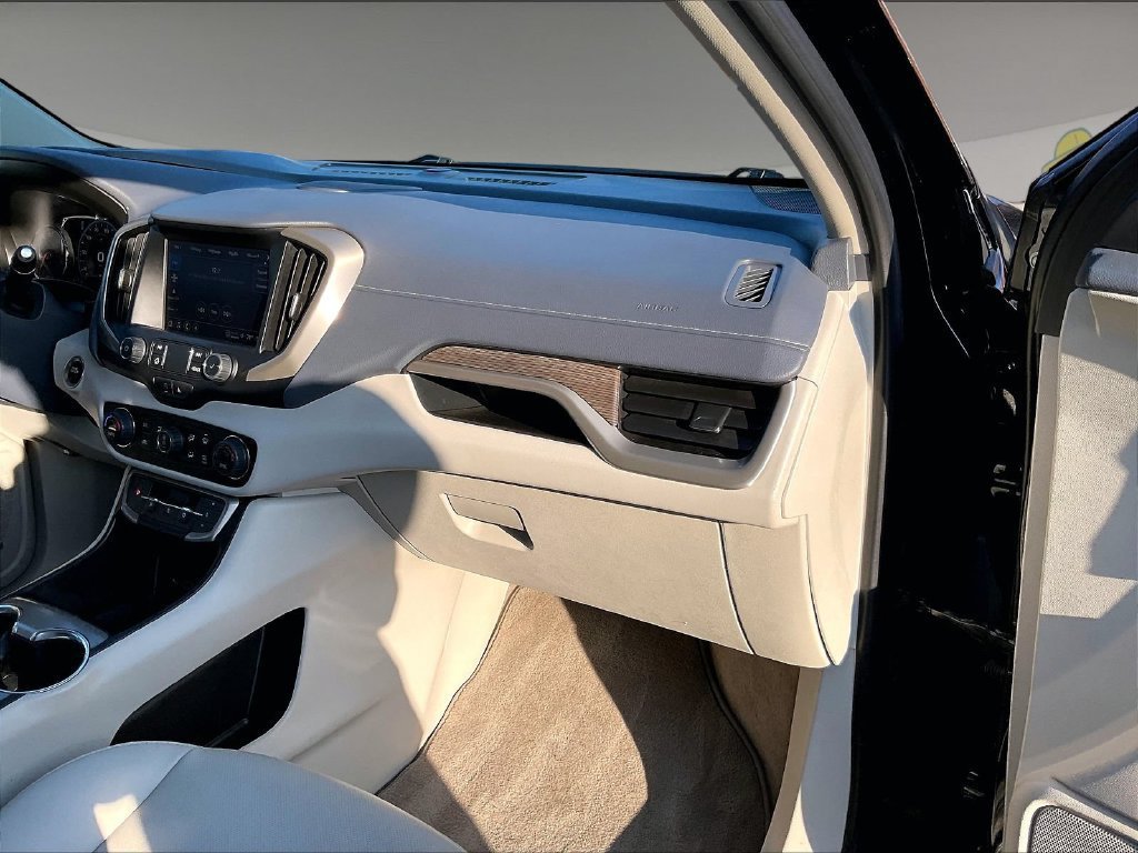 Used 2023 GMC Terrain Denali AWD/4WD image 13