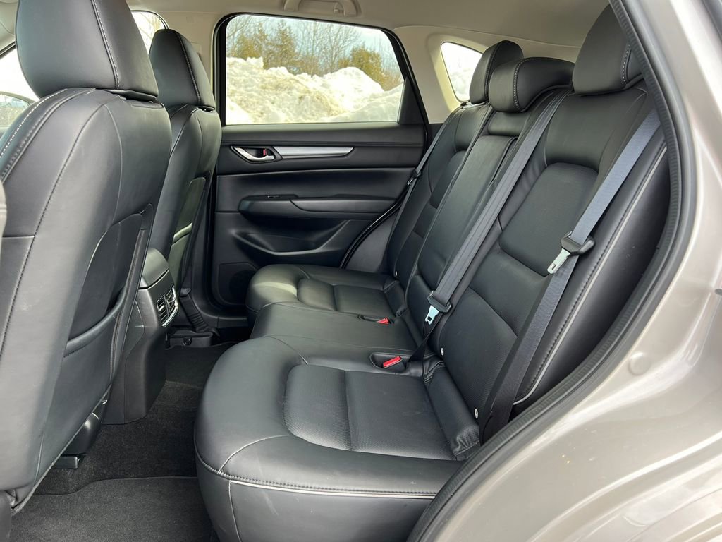 Used 2025 MAZDA CX-5 AWD 2.5 S w/ Select Package image 5