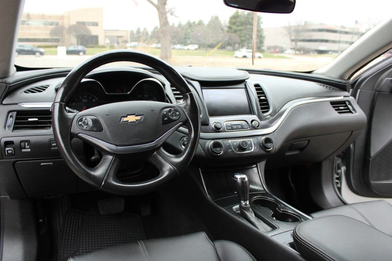 Used 2019 Chevrolet Impala LT image 20