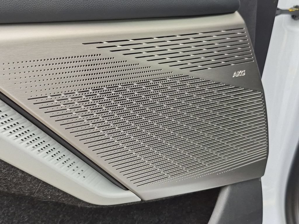 New 2027 Cadillac Optiq Luxury RWD image 23