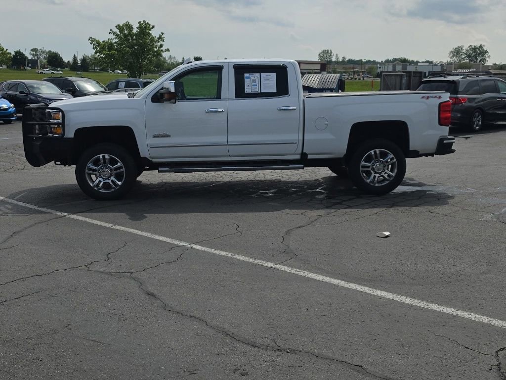 Used 2017 Chevrolet Silverado 2500 High Country w/ Snow Plow Prep Package AWD/4WD image 3