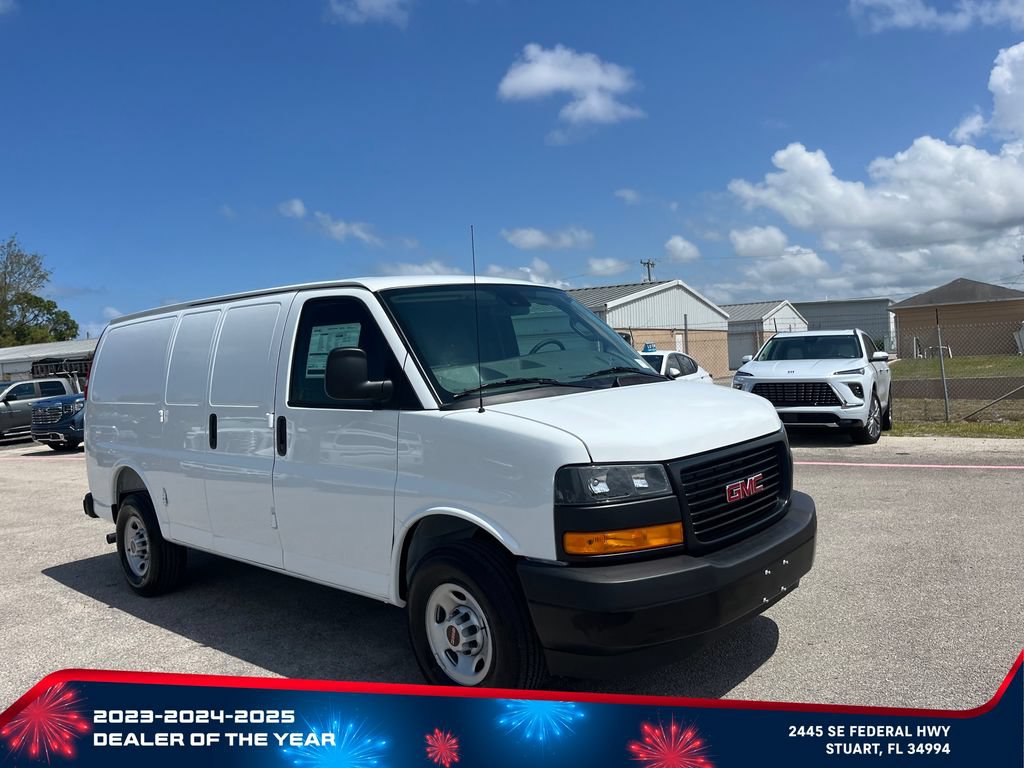 New 2026 GMC Savana 2500 w/ Driver Convenience Package RWD image 2