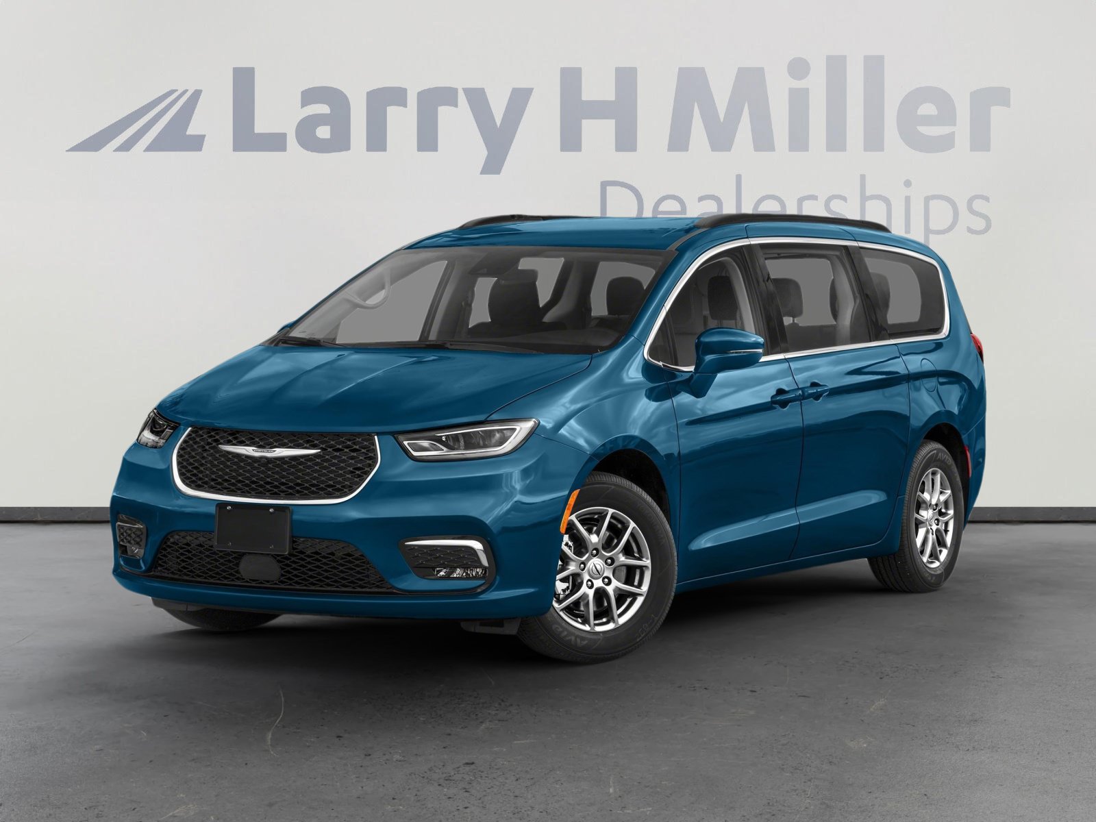 Used 2022 Chrysler Pacifica Touring-L w/ Uconnect Theater Family Group FWD image 1