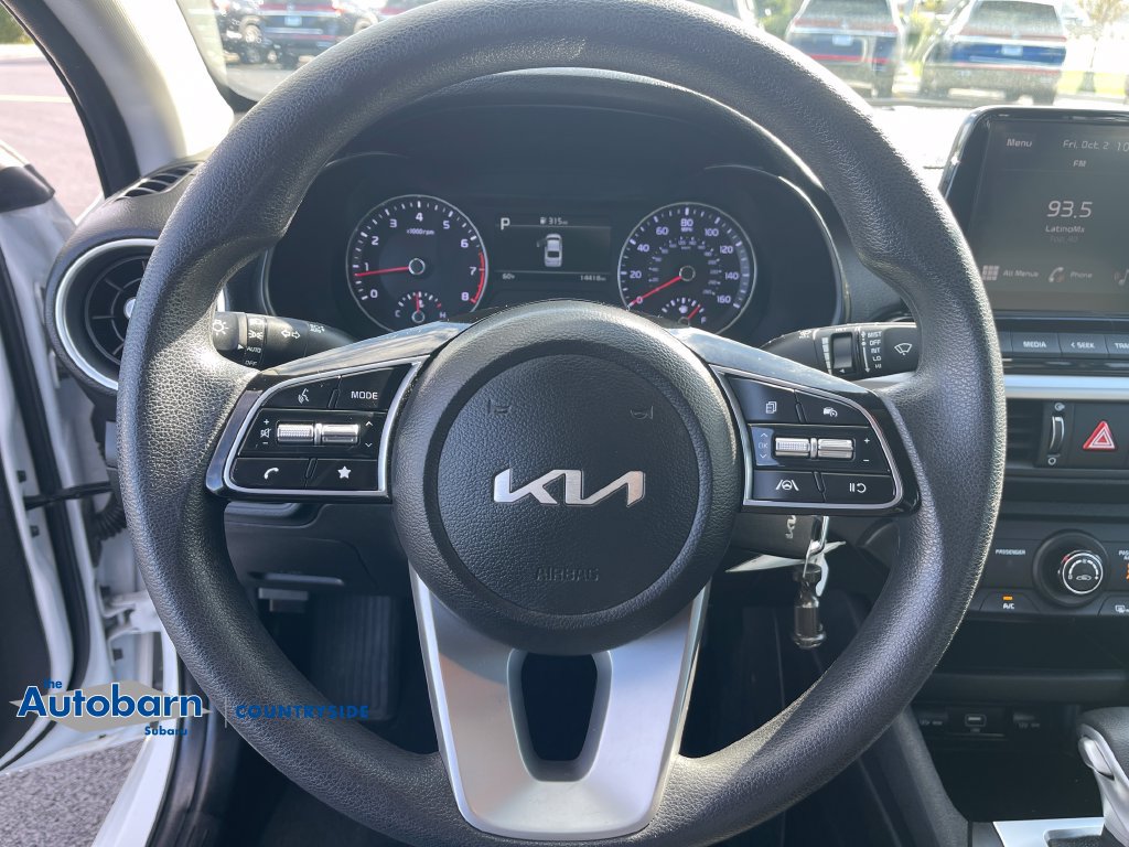 Used 2023 Kia Forte LXS w/ LXS Technology Package FWD image 12