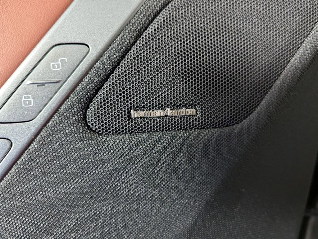 New 2026 BMW iX xDrive45 w/ M Sport Package image 10