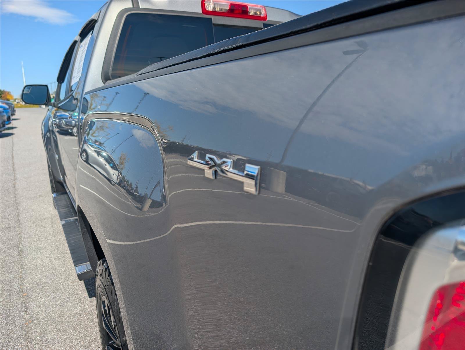 Used 2021 GMC Canyon Elevation w/ Trailering Package AWD/4WD image 10