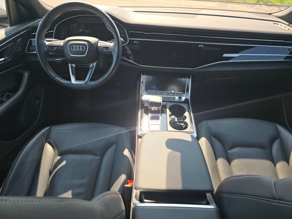 Used 2021 Audi Q8 Premium Plus AWD/4WD image 21