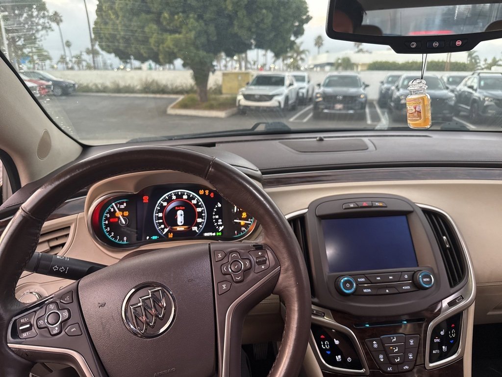 Used 2014 Buick LaCrosse Premium w/ Driver Confidence Package image 33