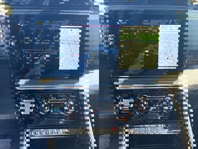 Certified 2025 GMC Sierra 3500 Denali w/ Denali Reserve Package image 27