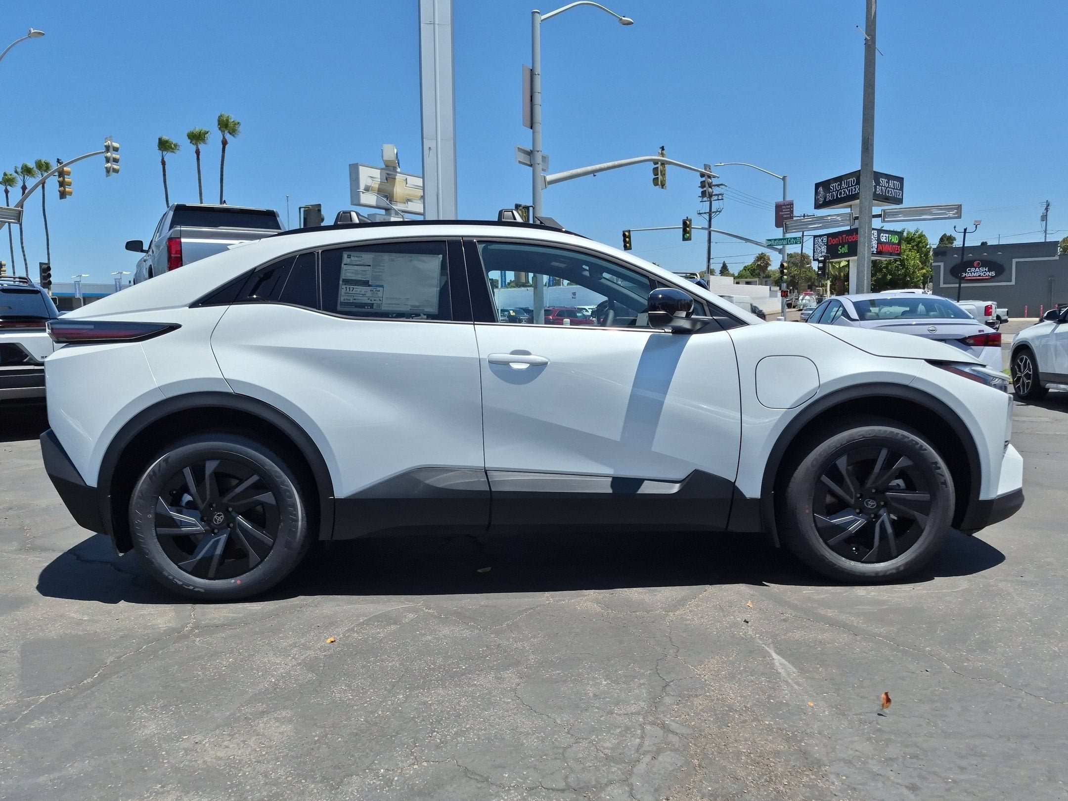 New 2026 Toyota C-HR AWD/4WD image 5