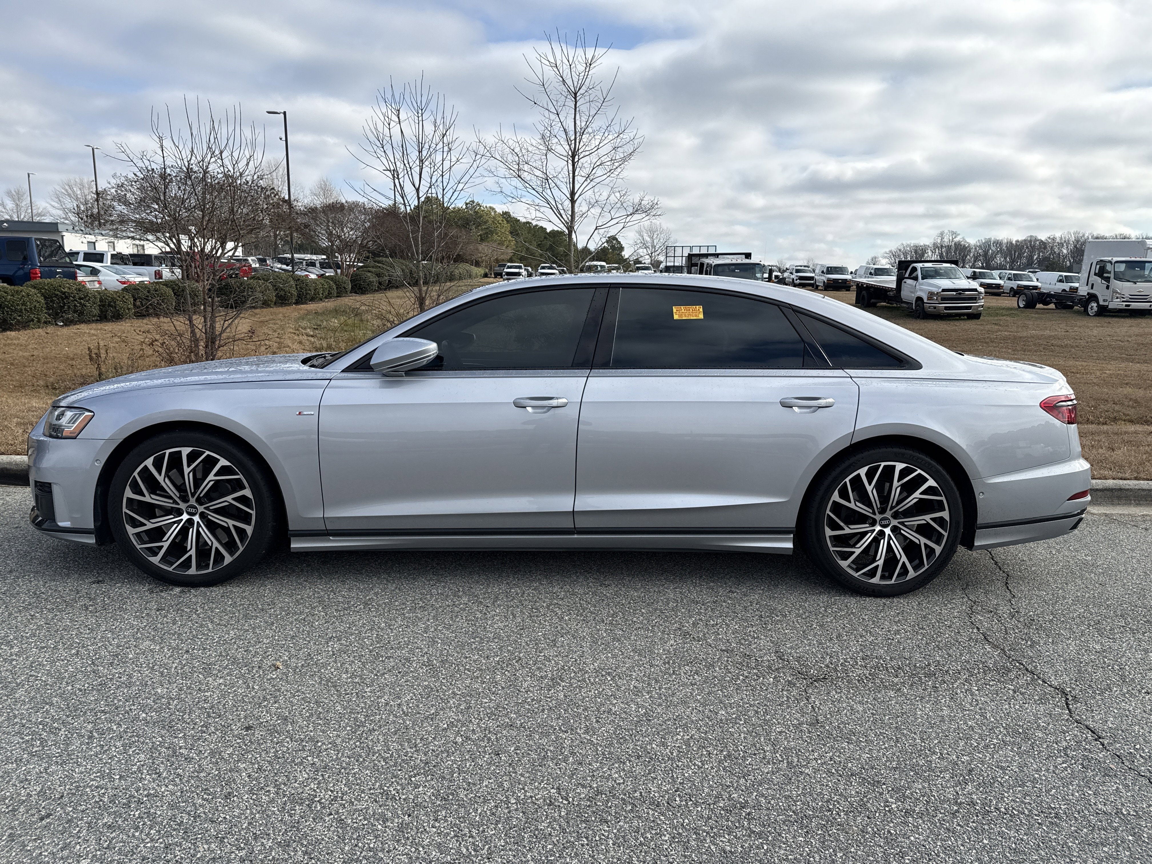 Used 2021 Audi A8 L 4.0T w/ Executive Plus Package image 7