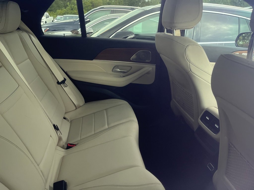 Certified 2025 Mercedes-Benz GLE 450 4MATIC image 9