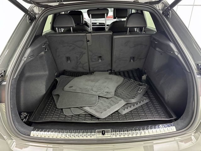 Certified 2024 Audi Q3 2.0T Premium AWD/4WD image 10