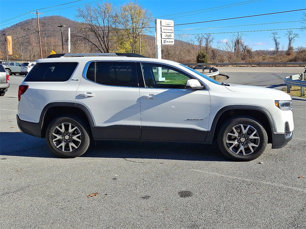 Used 2023 GMC Acadia SLE w/ Driver Convenience Package image 11