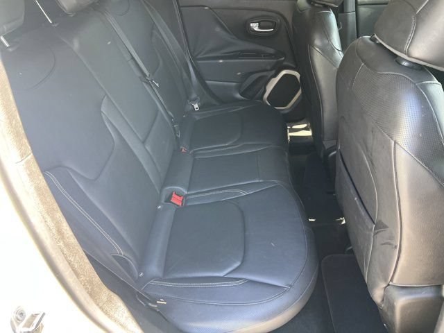 Used 2016 Jeep Renegade Limited FWD image 19