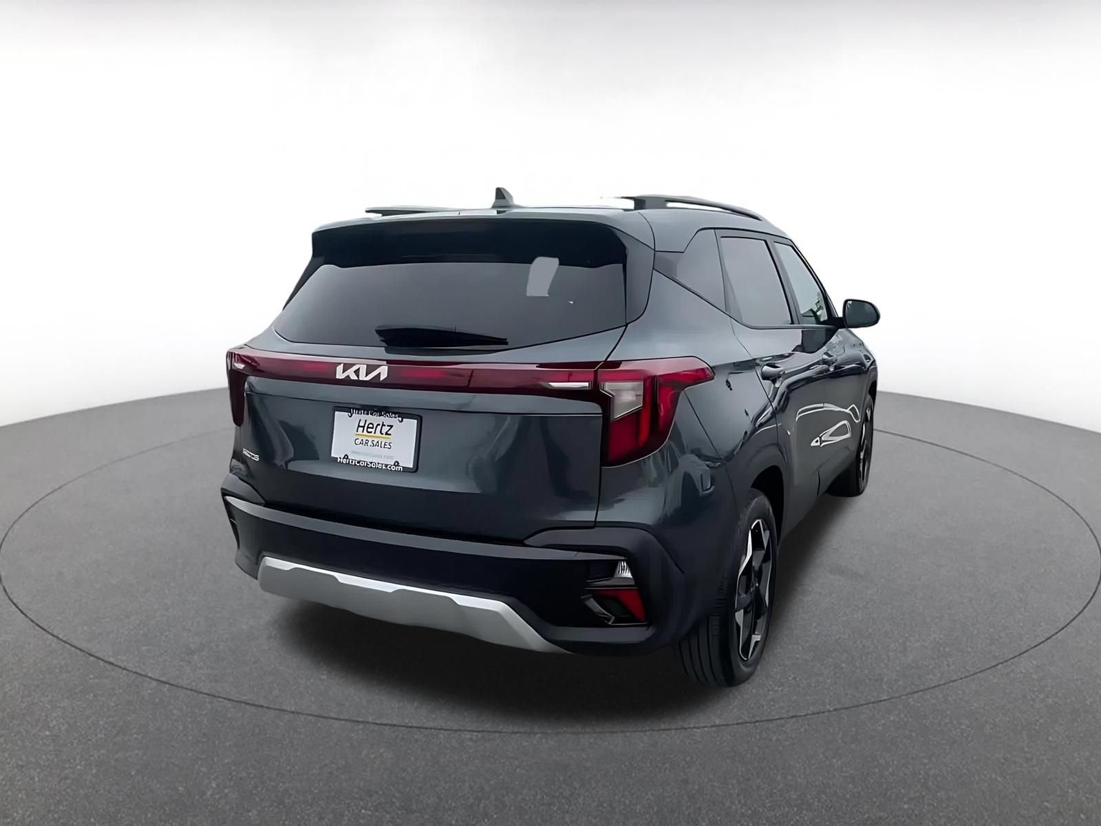 Used 2025 Kia Seltos S FWD image 14