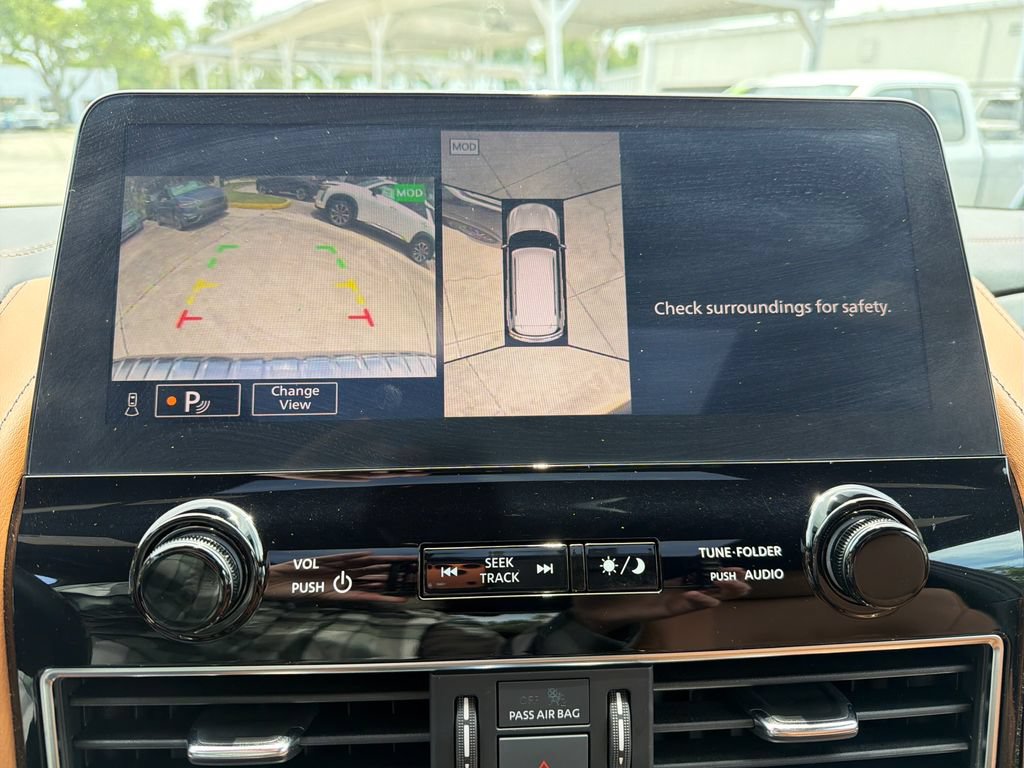 Used 2023 INFINITI QX80 Sensory w/ Cargo Package AWD/4WD image 29