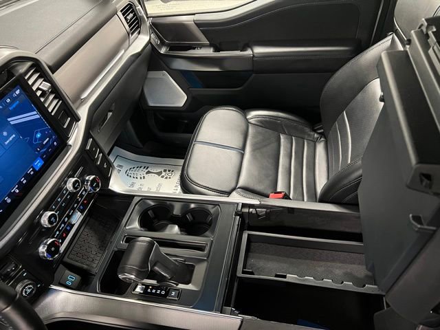 Used 2024 Ford F150 Platinum w/ FX4 Off-Road Package image 38