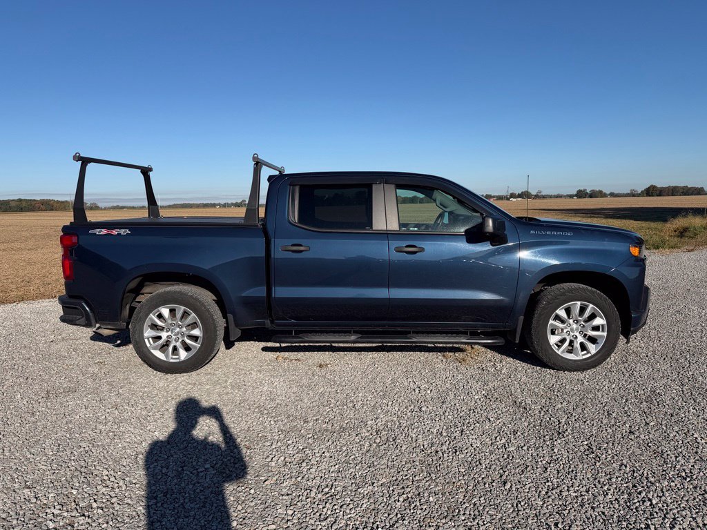 Used 2021 Chevrolet Silverado 1500 Custom AWD/4WD image 16
