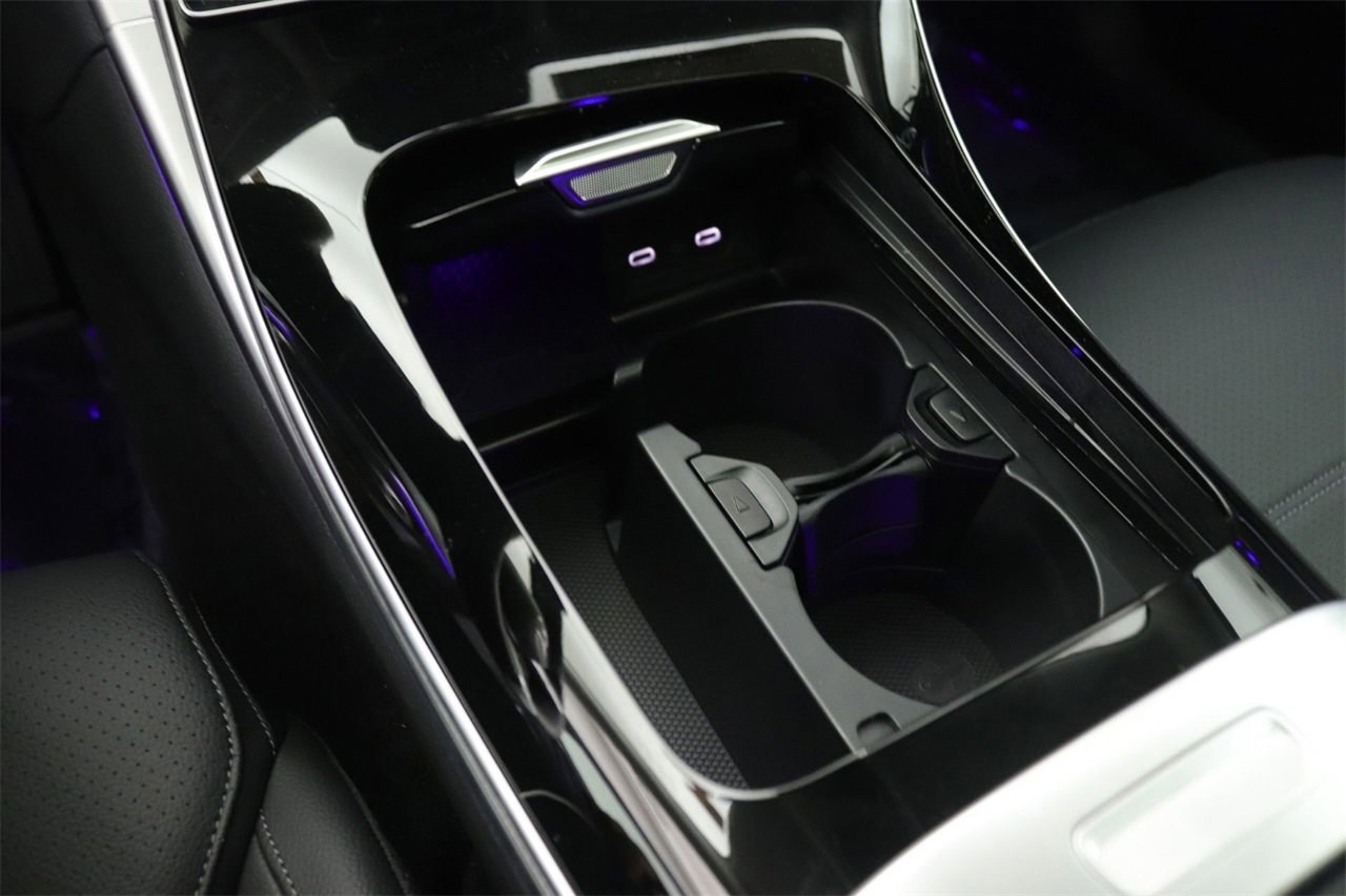 New 2025 Mercedes-Benz C 300 Sedan image 7