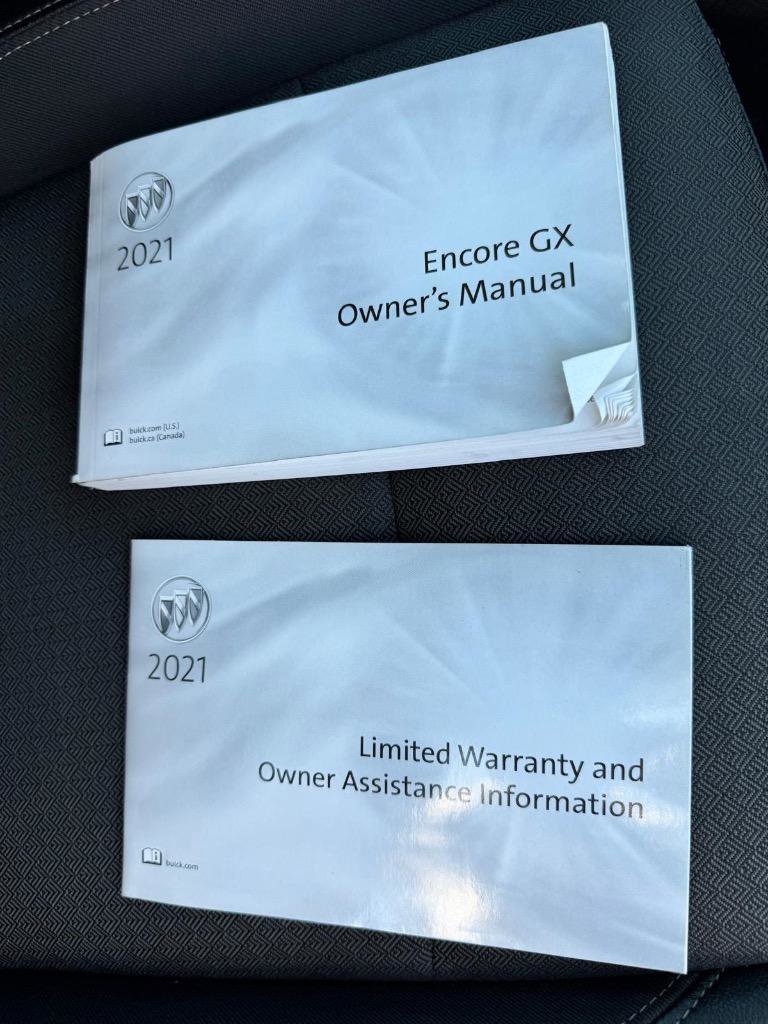 Used 2021 Buick Encore GX Preferred w/ Sport Touring Package image 28