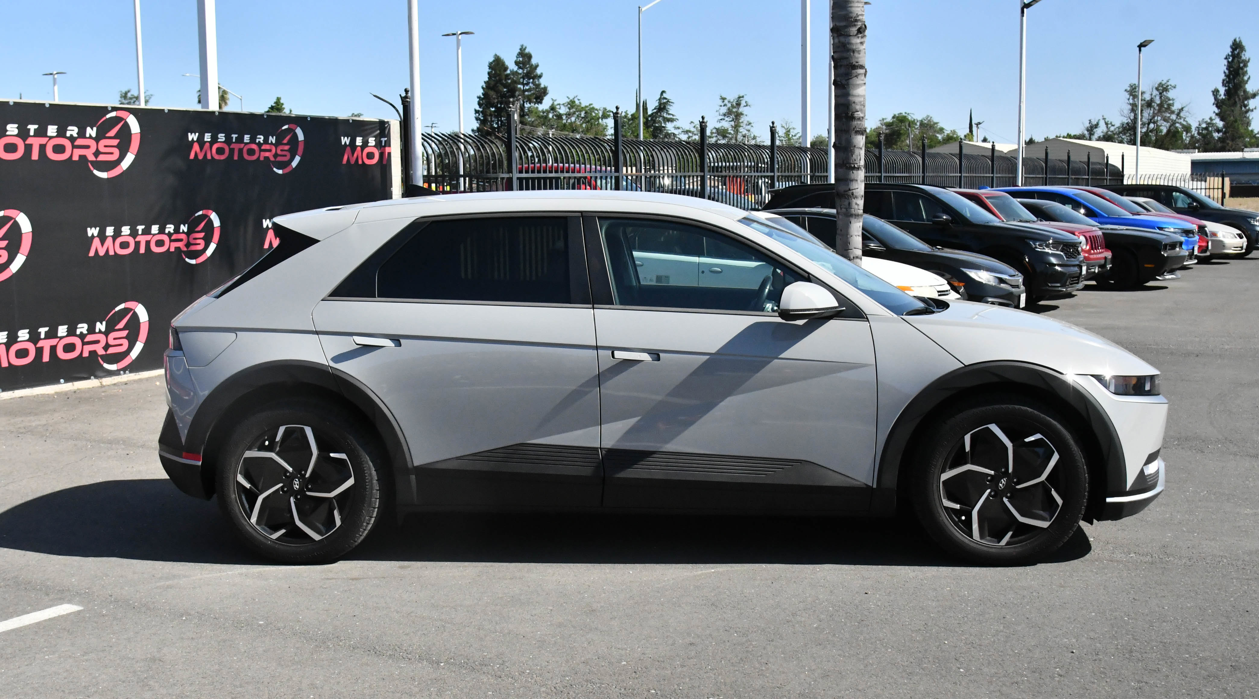 Used 2024 Hyundai Ioniq 5 SEL RWD image 9