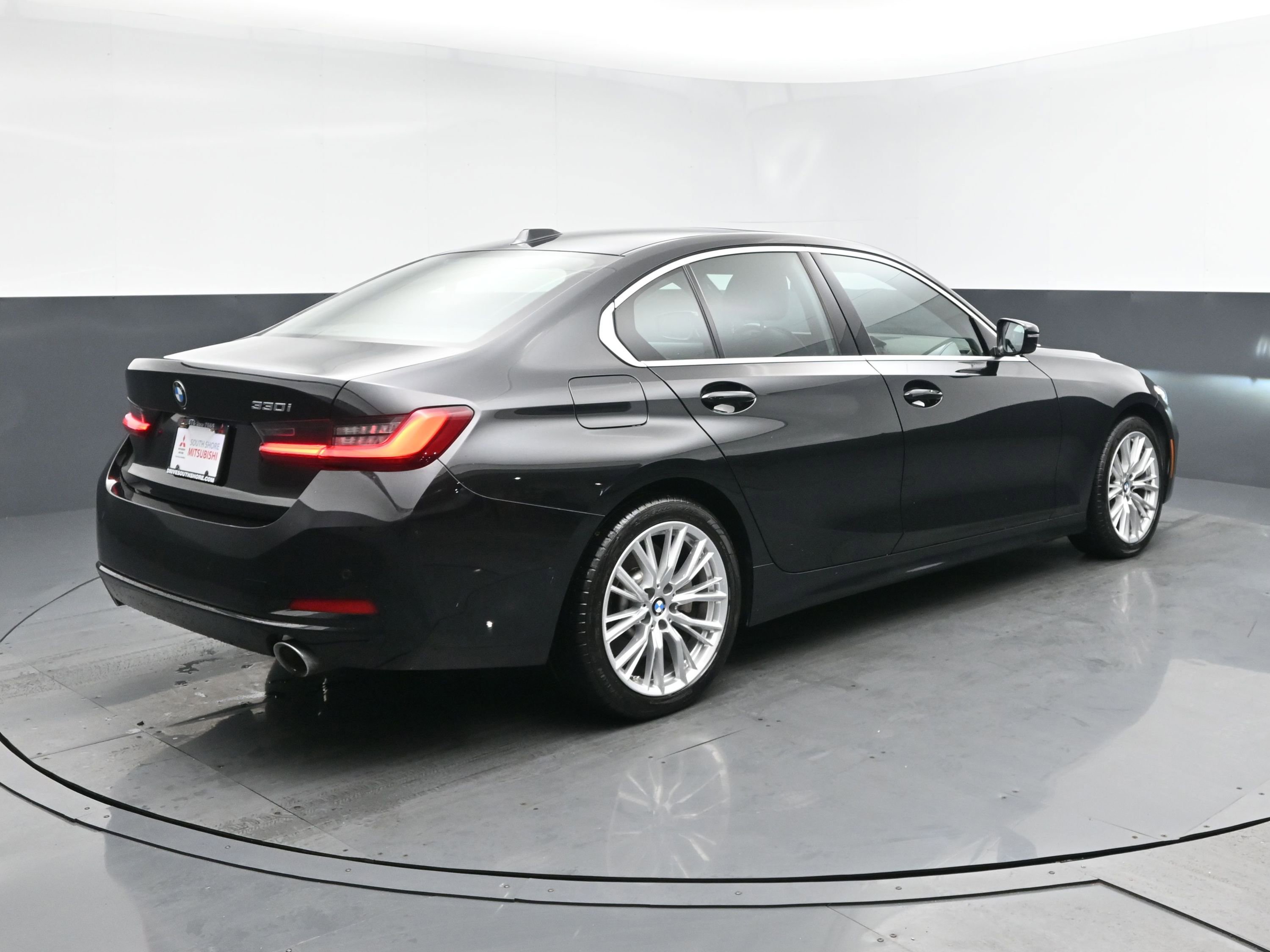 Used 2024 BMW 330i Sedan image 22