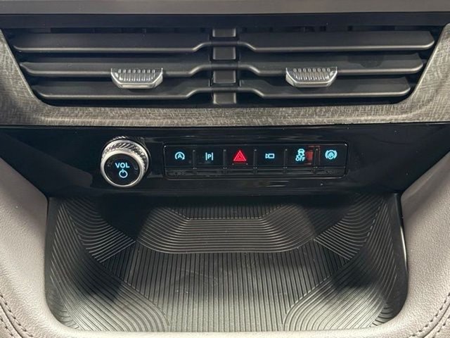 Used 2026 Ford Explorer Platinum RWD image 25