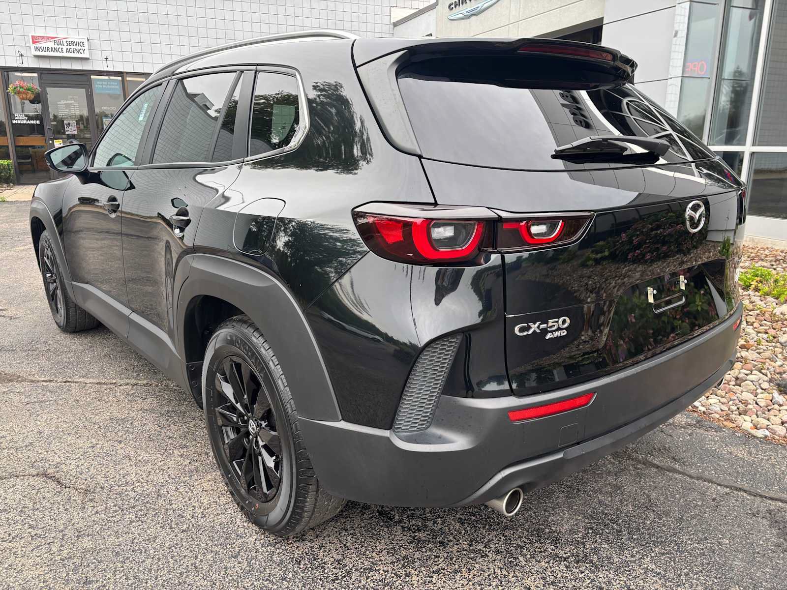 Used 2025 MAZDA CX-50 AWD 2.5 S w/ Preferred Package image 4