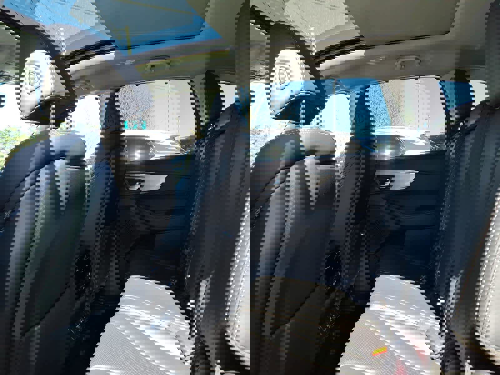 Used 2024 Acura MDX SH-AWD w/ Technology Package image 14