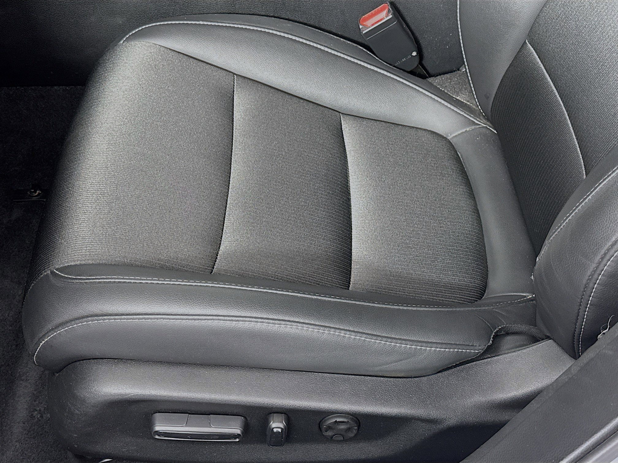 Certified 2022 Honda Accord Sport image 18