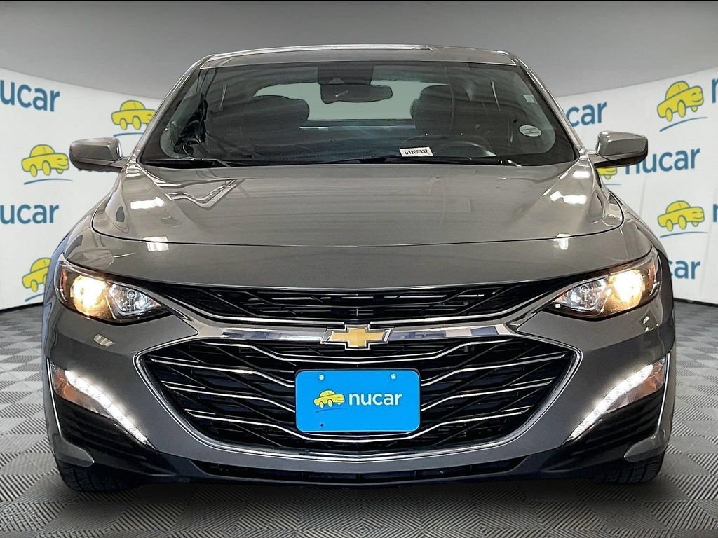 Used 2024 Chevrolet Malibu LT FWD image 2