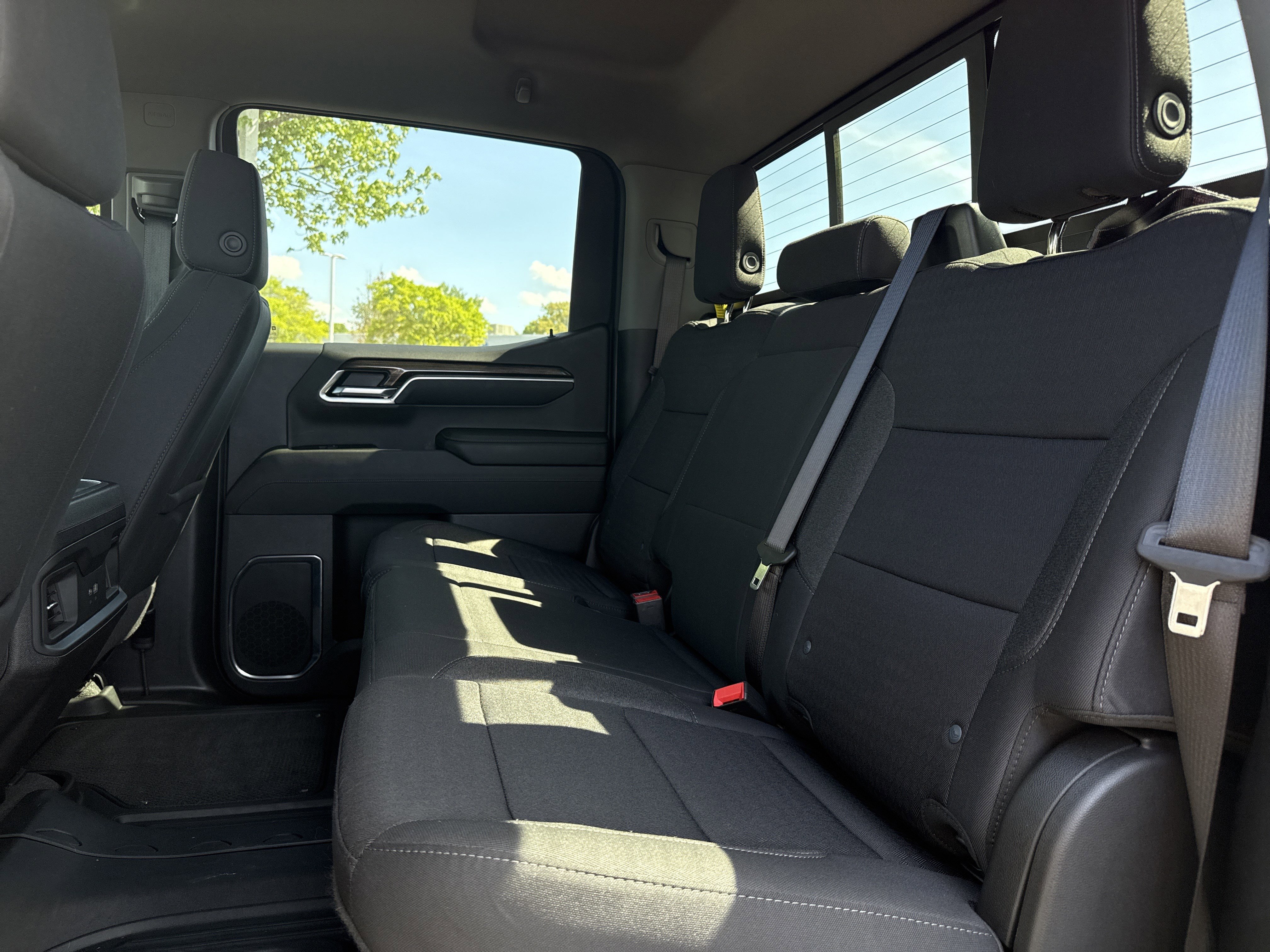 Used 2024 Chevrolet Silverado 1500 RST AWD/4WD image 30