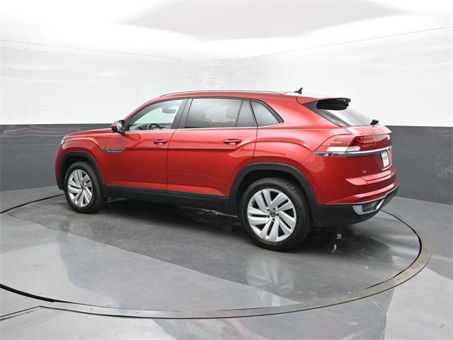 Used 2021 Volkswagen Atlas Cross Sport SE image 5