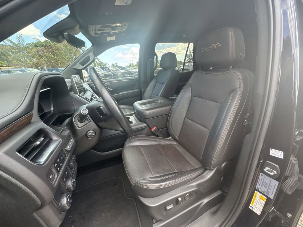 Used 2023 Chevrolet Tahoe High Country image 15