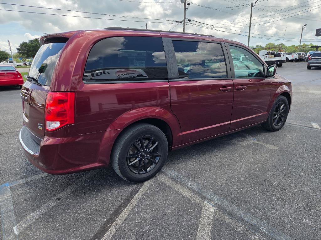 Used 2019 Dodge Grand Caravan GT FWD image 6