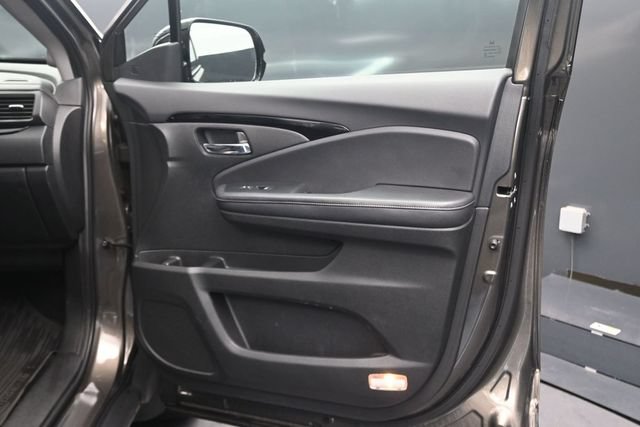 Used 2020 Honda Ridgeline RTL-E image 19