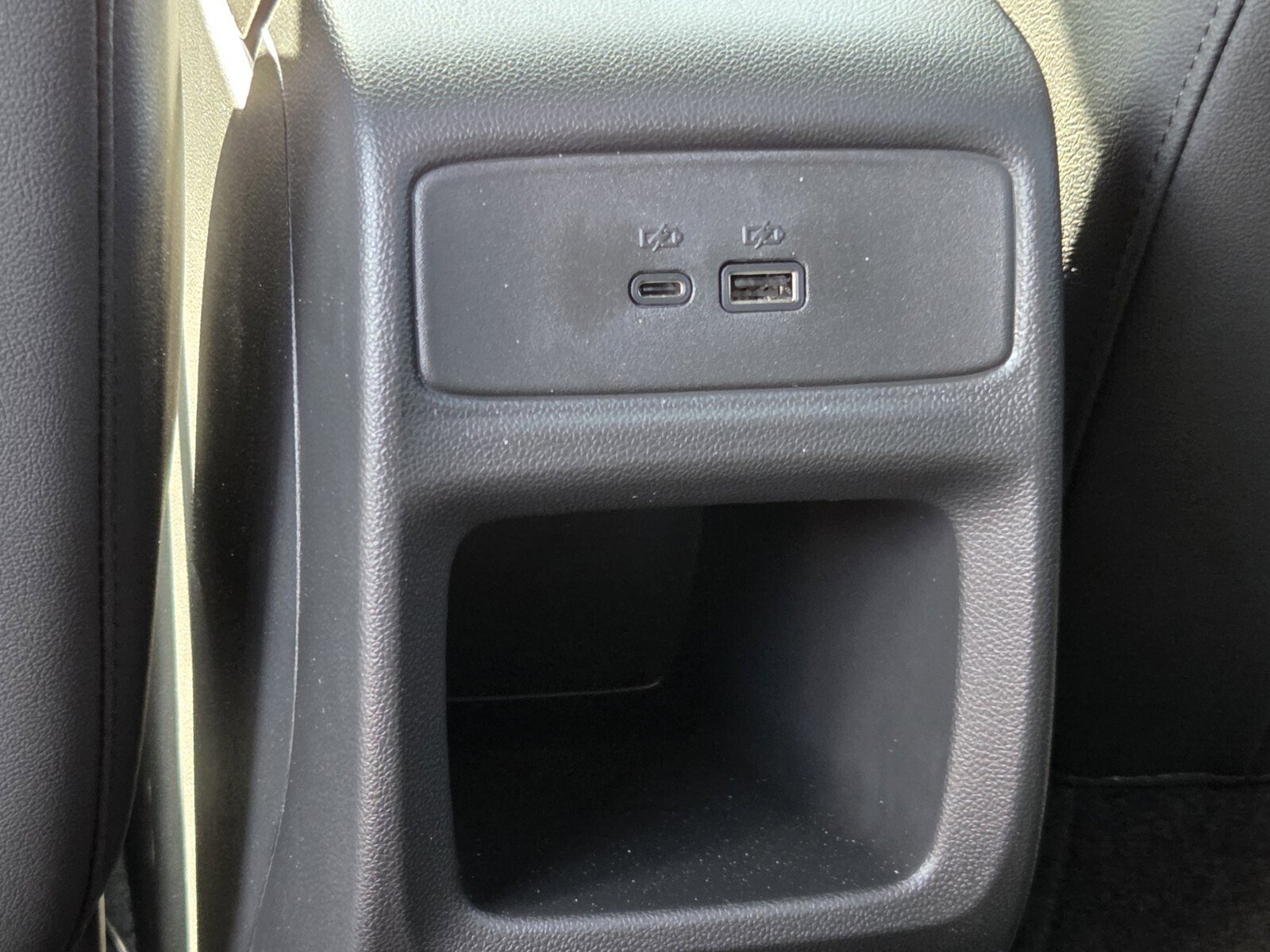 New 2026 Chevrolet Trax RS w/ Sunroof Package image 10