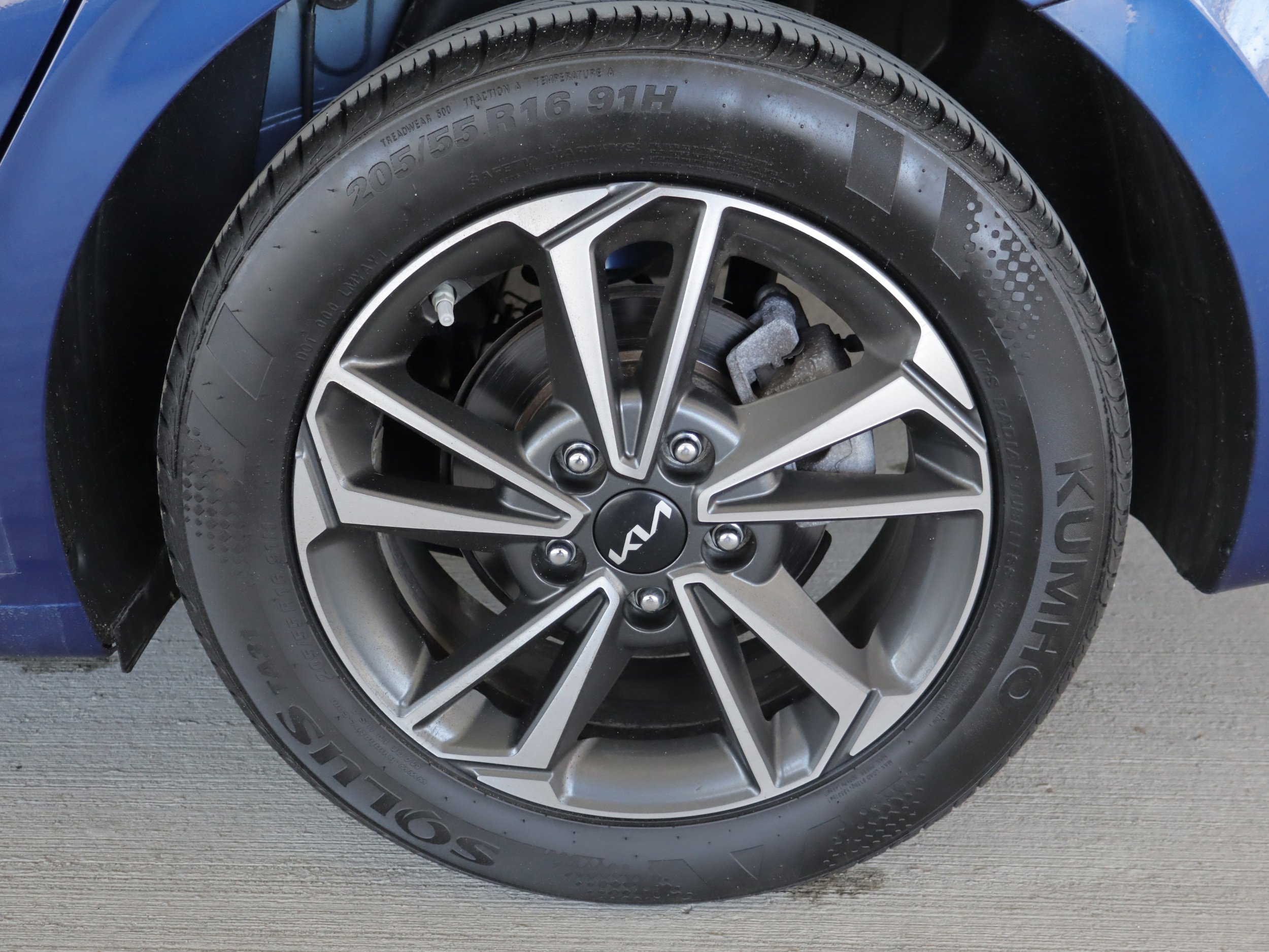 Used 2023 Kia Forte LXS FWD image 21