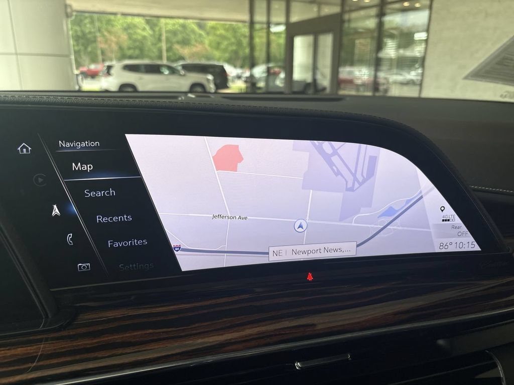 Certified 2022 Cadillac Escalade Premium Luxury AWD/4WD image 14