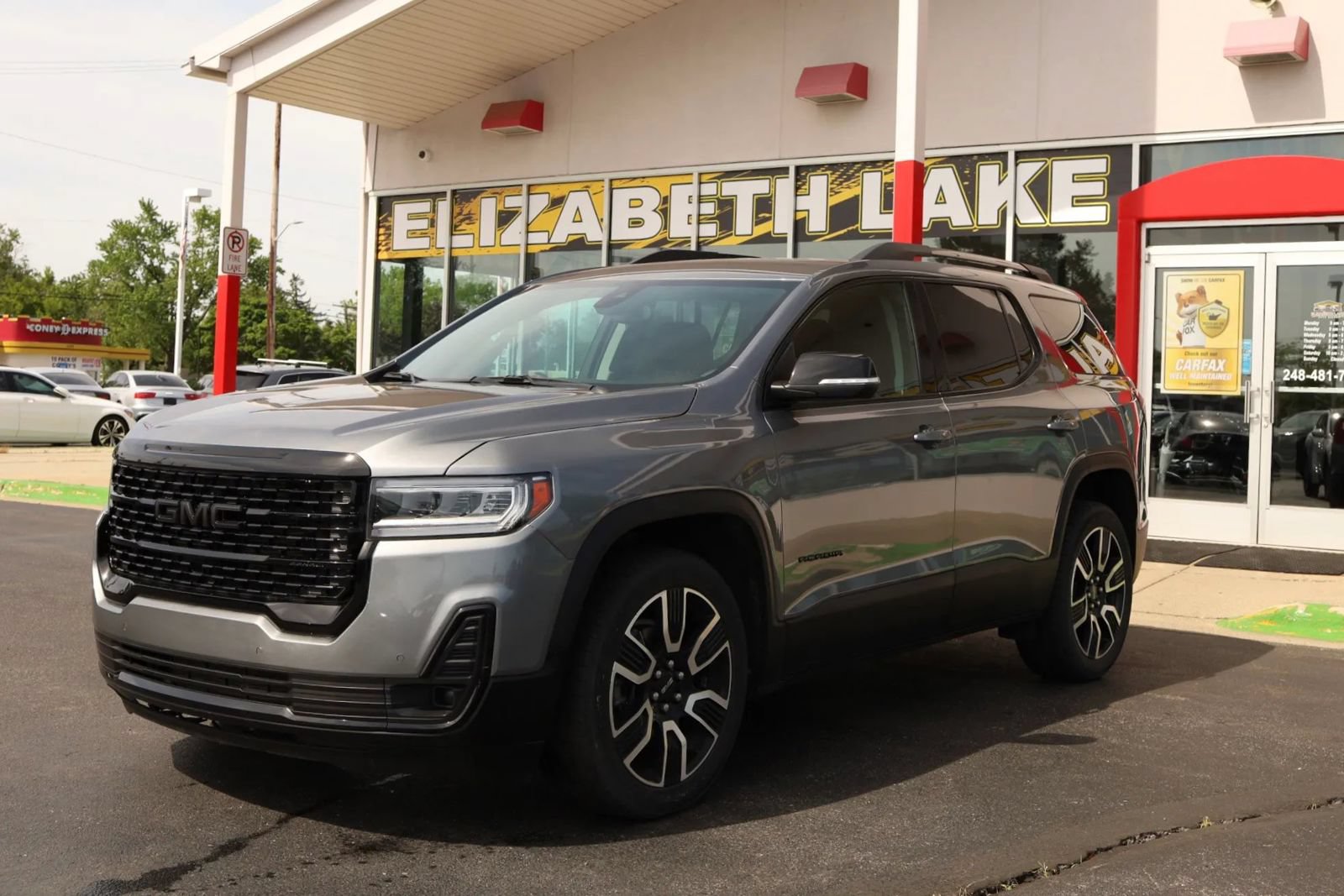 Used 2021 GMC Acadia SLE w/ Driver Convenience Package AWD/4WD image 3